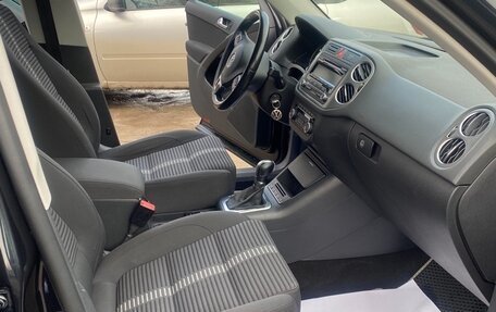 Volkswagen Tiguan I, 2011 год, 1 058 000 рублей, 12 фотография