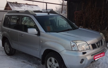 Nissan X-Trail, 2005 год, 650 000 рублей, 5 фотография