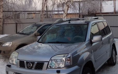 Nissan X-Trail, 2005 год, 650 000 рублей, 2 фотография