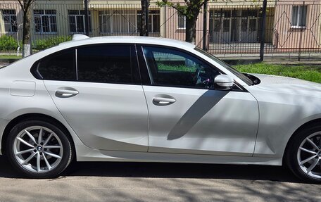 BMW 3 серия, 2019 год, 3 700 000 рублей, 2 фотография