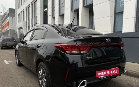 KIA Rio IV, 2021 год, 1 950 000 рублей, 2 фотография