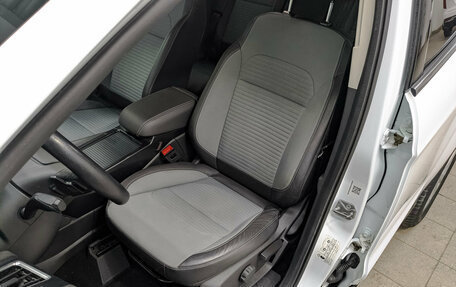 Ford Kuga III, 2017 год, 1 885 000 рублей, 20 фотография