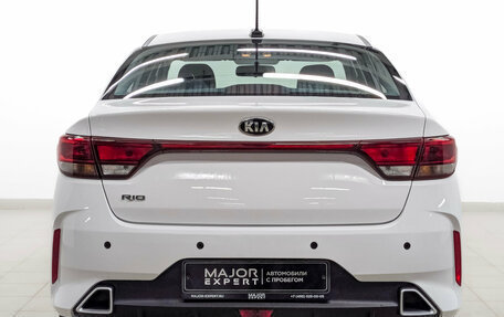 KIA Rio IV, 2021 год, 1 695 000 рублей, 6 фотография