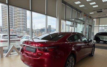 Mazda 6, 2019 год, 2 200 000 рублей, 5 фотография