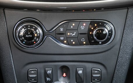 Renault Sandero II рестайлинг, 2018 год, 1 298 000 рублей, 21 фотография