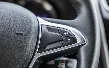 Renault Sandero II рестайлинг, 2018 год, 1 298 000 рублей, 17 фотография