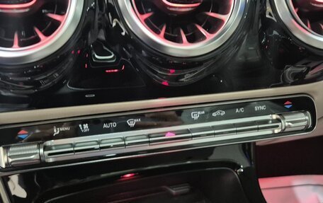 Mercedes-Benz A-Класс, 2024 год, 4 180 000 рублей, 10 фотография