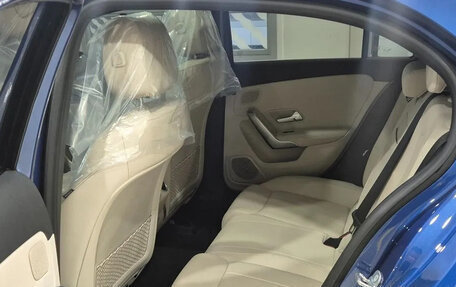 Mercedes-Benz A-Класс, 2024 год, 4 180 000 рублей, 16 фотография