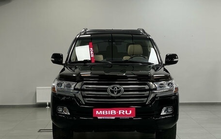 Toyota Land Cruiser 200, 2016 год, 4 999 000 рублей, 6 фотография