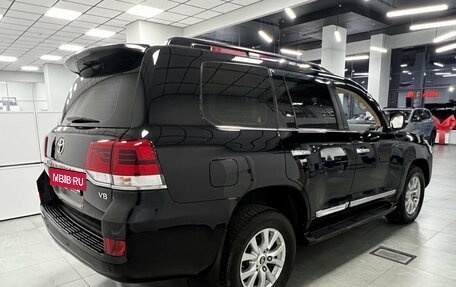 Toyota Land Cruiser 200, 2016 год, 4 999 000 рублей, 4 фотография