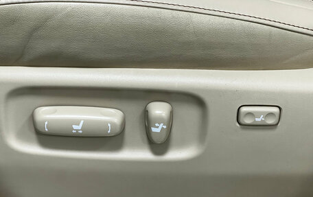 Toyota Land Cruiser 200, 2016 год, 4 999 000 рублей, 10 фотография