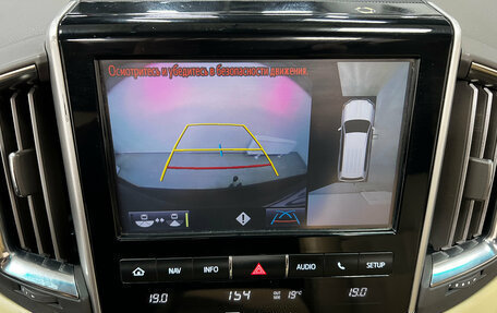 Toyota Land Cruiser 200, 2016 год, 4 999 000 рублей, 14 фотография