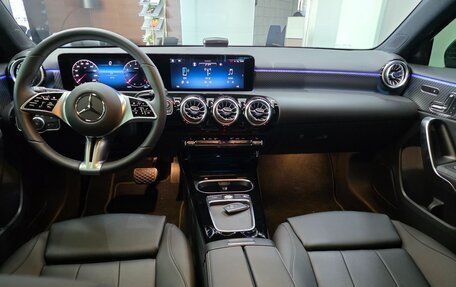 Mercedes-Benz A-Класс, 2025 год, 3 970 000 рублей, 10 фотография