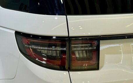 Land Rover Discovery Sport I рестайлинг, 2024 год, 4 830 000 рублей, 10 фотография