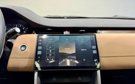 Land Rover Discovery Sport I рестайлинг, 2024 год, 4 830 000 рублей, 19 фотография