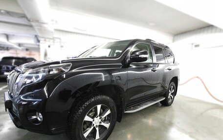 Toyota Land Cruiser Prado 150 рестайлинг 2, 2016 год, 3 800 000 рублей, 2 фотография