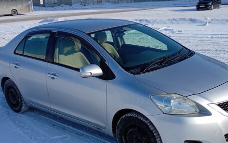 Toyota Belta, 2012 год, 850 000 рублей, 3 фотография
