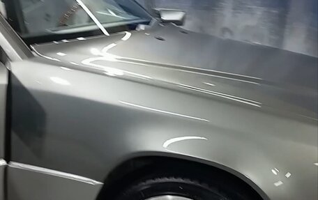 Mercedes-Benz E-Класс, 1993 год, 1 100 000 рублей, 1 фотография