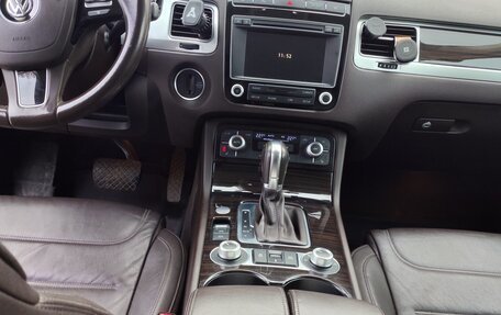 Volkswagen Touareg III, 2015 год, 3 290 000 рублей, 6 фотография