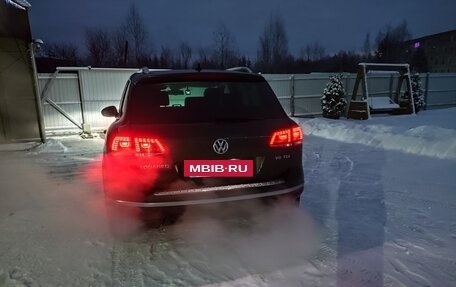 Volkswagen Touareg III, 2015 год, 3 290 000 рублей, 4 фотография