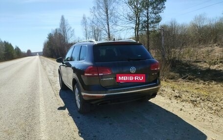 Volkswagen Touareg III, 2015 год, 3 290 000 рублей, 12 фотография