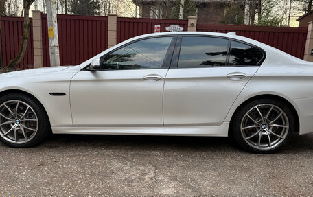 BMW 5 серия, 2014 год, 2 590 000 рублей, 8 фотография