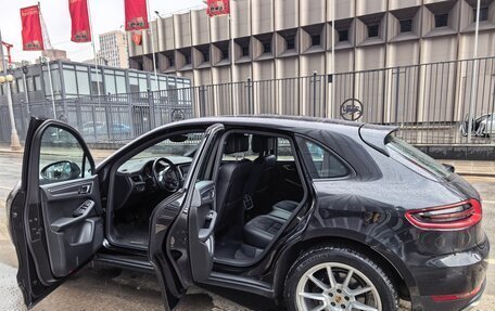 Porsche Macan I рестайлинг, 2016 год, 4 500 000 рублей, 6 фотография