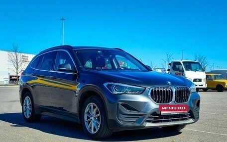BMW X1, 2020 год, 1 950 000 рублей, 3 фотография
