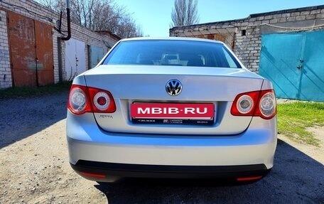 Volkswagen Jetta VI, 2008 год, 740 000 рублей, 8 фотография