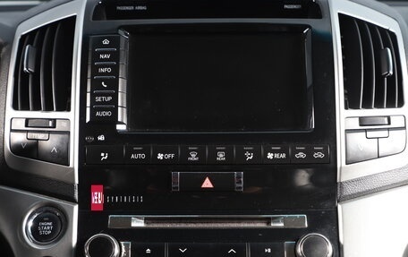 Toyota Land Cruiser 200, 2013 год, 4 199 000 рублей, 17 фотография