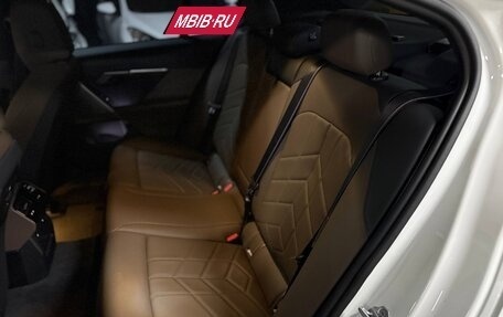 BMW 5 серия, 2024 год, 6 090 000 рублей, 11 фотография