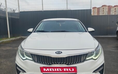 KIA Optima IV, 2018 год, 1 720 000 рублей, 11 фотография