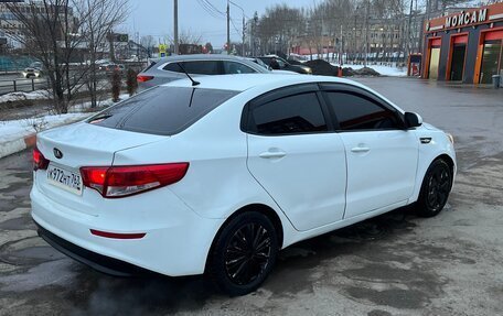 KIA Rio III рестайлинг, 2015 год, 450 000 рублей, 3 фотография