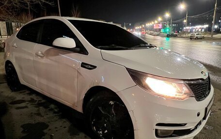 KIA Rio III рестайлинг, 2015 год, 450 000 рублей, 14 фотография