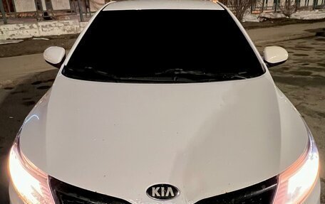 KIA Rio III рестайлинг, 2015 год, 450 000 рублей, 15 фотография