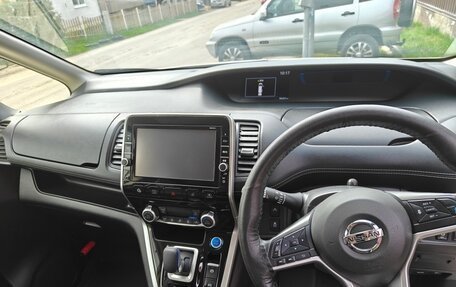 Nissan Serena IV, 2018 год, 2 450 000 рублей, 9 фотография