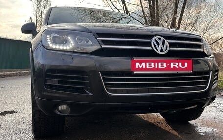 Volkswagen Touareg III, 2013 год, 1 950 000 рублей, 2 фотография