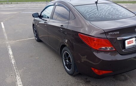 Hyundai Solaris II рестайлинг, 2014 год, 790 000 рублей, 3 фотография