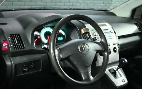 Toyota Corolla Verso I, 2008 год, 740 000 рублей, 10 фотография