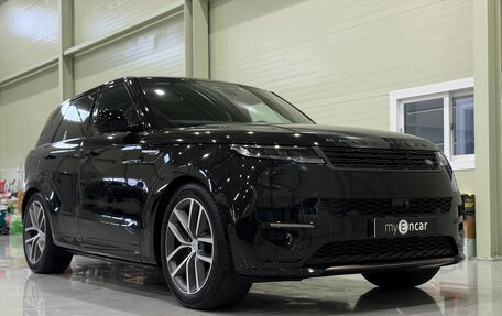 Land Rover Range Rover Sport, 2025 год, 19 990 000 рублей, 15 фотография