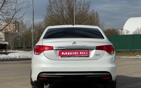 Citroen C4 II рестайлинг, 2015 год, 728 000 рублей, 24 фотография