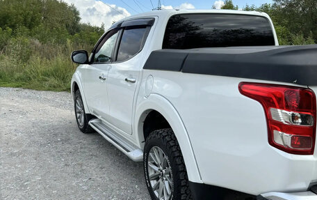 Mitsubishi L200 IV рестайлинг, 2017 год, 2 585 000 рублей, 7 фотография