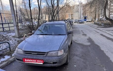 Toyota Caldina, 1998 год, 190 000 рублей, 3 фотография