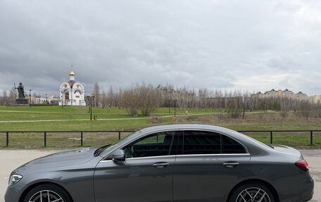 Mercedes-Benz E-Класс, 2021 год, 5 500 000 рублей, 8 фотография