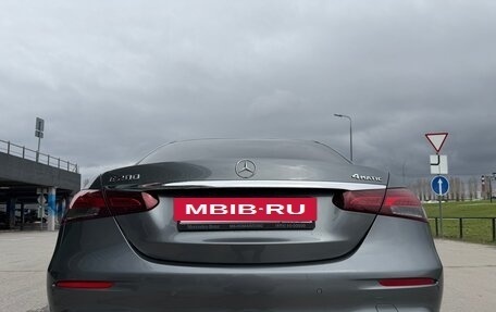 Mercedes-Benz E-Класс, 2021 год, 5 500 000 рублей, 14 фотография