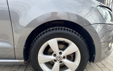 Volkswagen Polo VI (EU Market), 2010 год, 585 000 рублей, 14 фотография