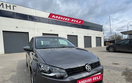 Volkswagen Polo VI (EU Market), 2010 год, 585 000 рублей, 2 фотография