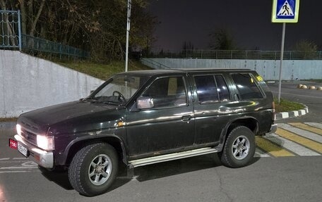 Nissan Terrano II рестайлинг, 1993 год, 450 000 рублей, 1 фотография