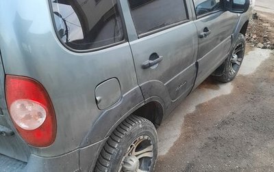 Chevrolet Niva I рестайлинг, 2011 год, 400 000 рублей, 1 фотография