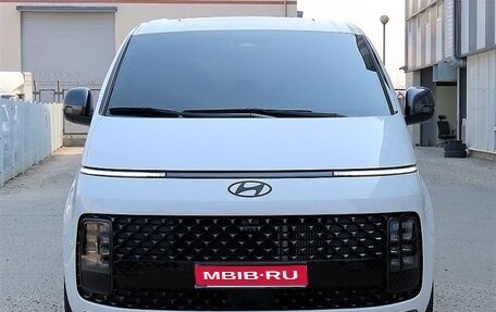 Hyundai Staria, 2025 год, 6 123 000 рублей, 1 фотография